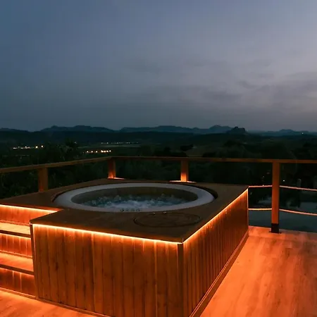 Rural Con Jacuzzi Privado
